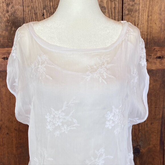 Coquette Girl, Moda Seta Italy, Silk Embroidered White Women's Blouse Sz M - Picture 3 of 12